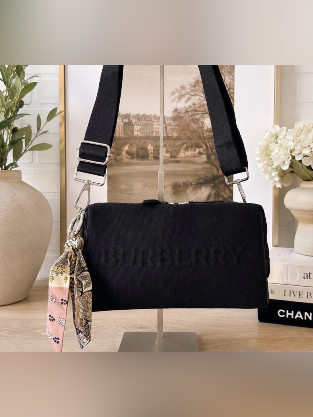 Burberry Black Cosmetic/Beauty Bag GWP item nwot